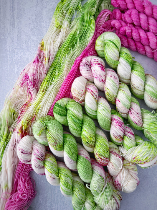 Tulips Sock Set | Lofty Glitz - Lofty Loops Yarns