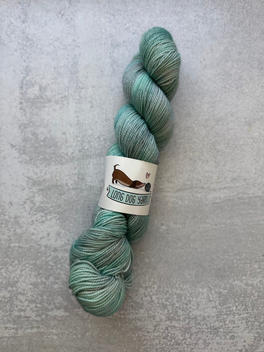Long Dog Yarn "Wuv, Tru Wuv" | DESTASH